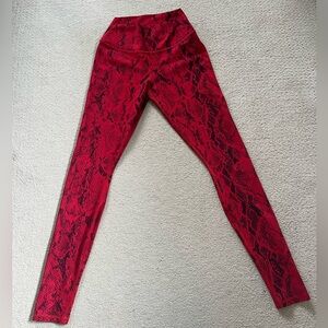High waist red snakeskin vipor leggings - alo yoga